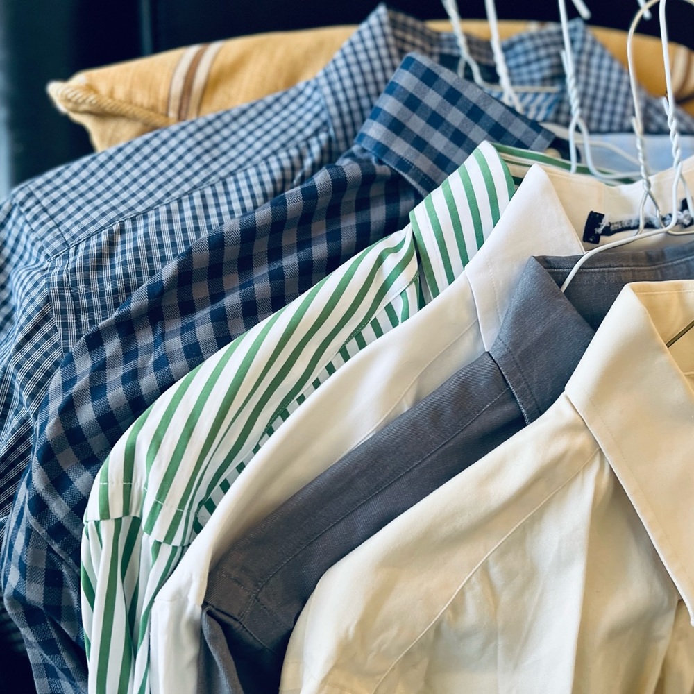 6 Brand-Name Men’s Dress Shirts M-L